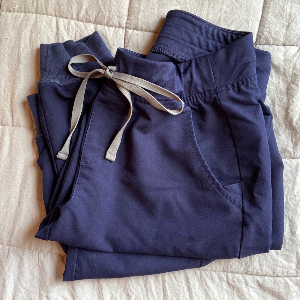 FIGS Zamora Joggers